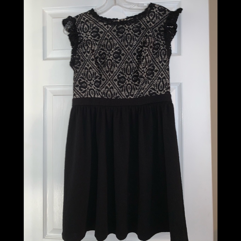 5/$20 Xhilaration black lace knit dress EUC large